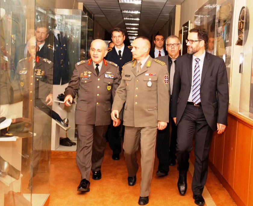  Επίσκεψη Διοικητή Χερσαίων Δυνάμεων Σερβίας στο ΓΕΣ (pics)
