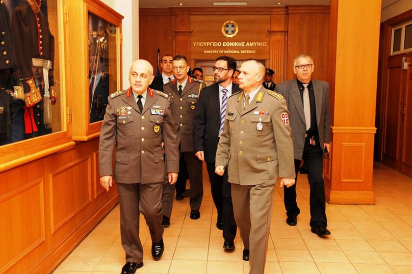  Επίσκεψη Διοικητή Χερσαίων Δυνάμεων Σερβίας στο ΓΕΣ (pics)