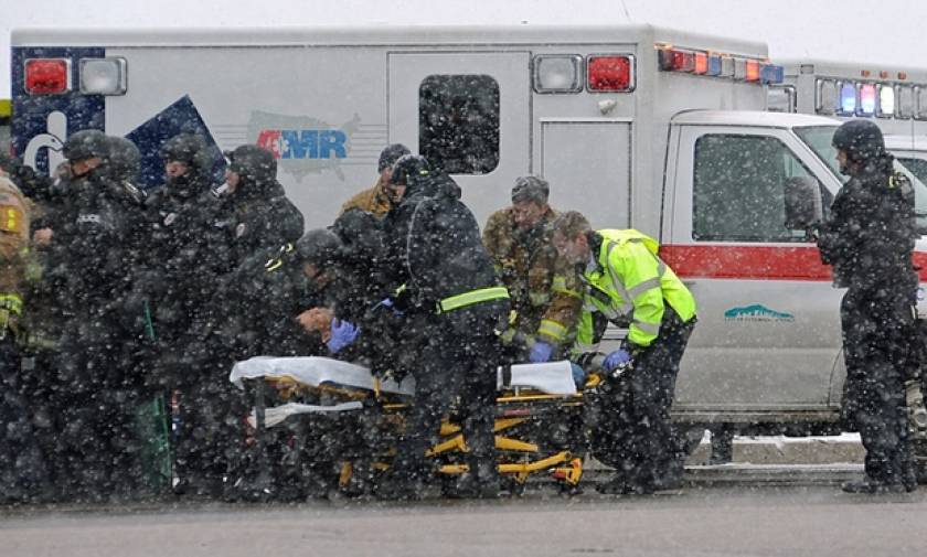 Three dead after gunman storms Planned Parenthood clinic in Colorado