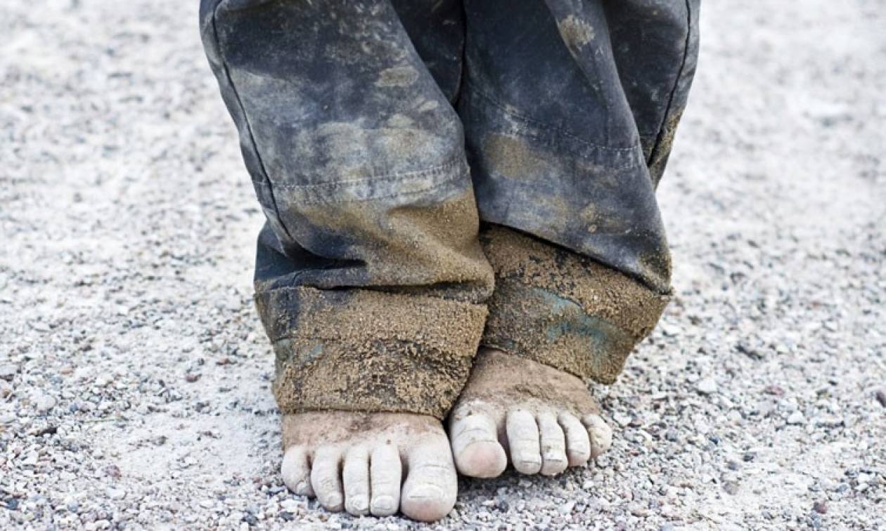 Eurostat: Ένα στα τέσσερα παιδιά στην Ευρώπη ζουν στα όρια της φτώχειας