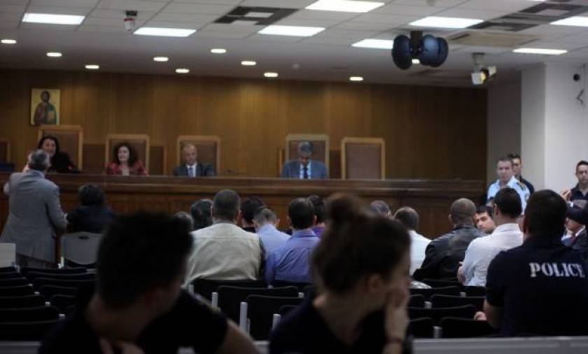 Δίκη Χρυσής Αυγής: Καταγγελία για πρωτοφανές επεισόδιο στο δικαστήριο