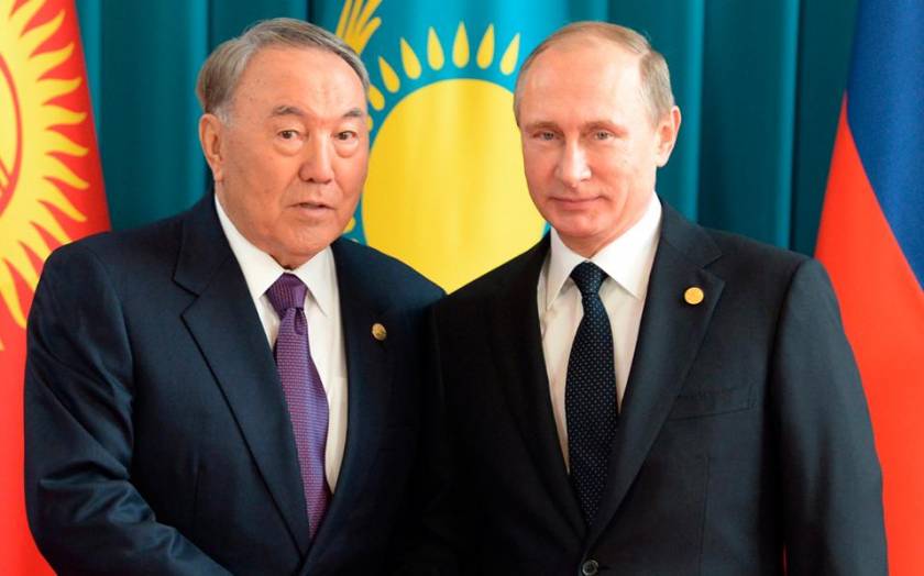 Ρωσία-Καζακστάν: Πούτιν και Ναζαρμπάγεφ συζήτησαν σχετικά με τη δημιουργία ενός διεθνούς συνασπισμού