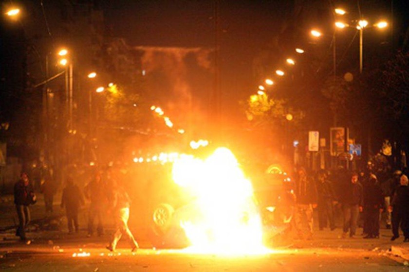 Δολοφονία Αλέξη Γρηγορόπουλου: Το Χρονικό του Μαύρου Δεκέμβρη του 2008 (photos + video)