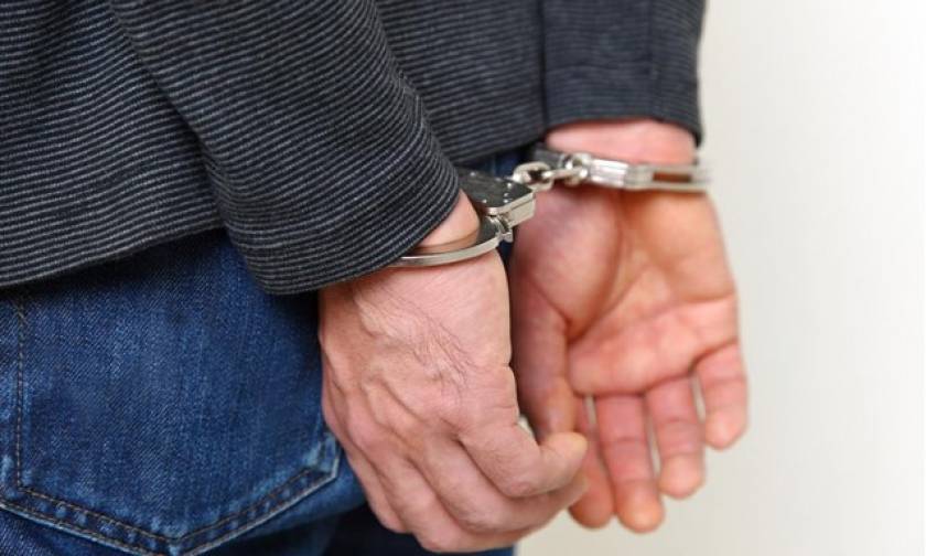 Σύλληψη 58χρονου που διέπραττε συστηματικά απάτες από το 2011
