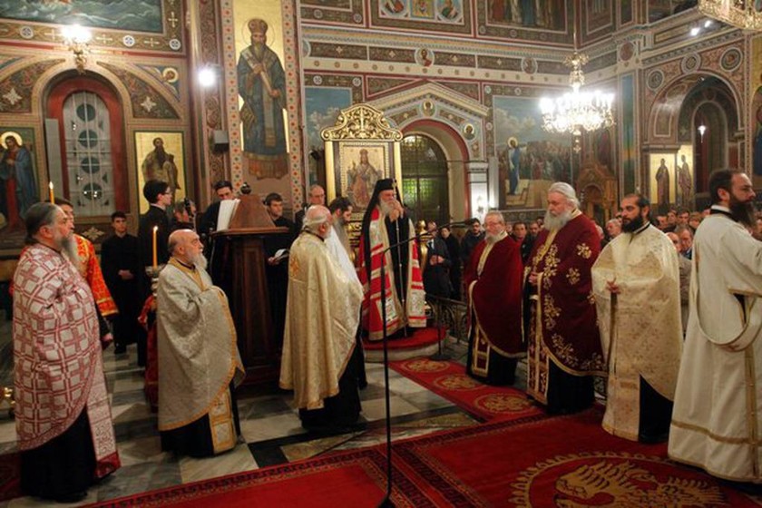 Στον Άγιο Νικόλαο Πευκακίων χοροστάτησε ο Αρχιεπίσκοπος Ιερώνυμος (pics)