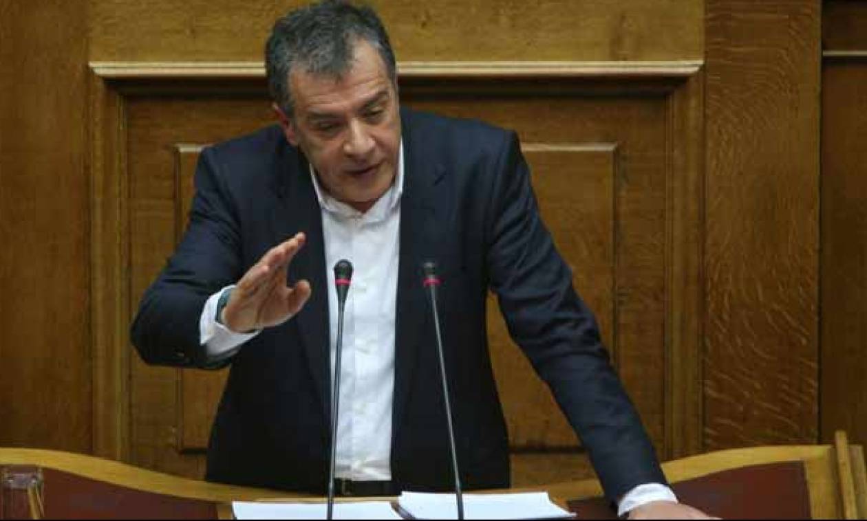 Προϋπολογισμός 2016 - Θεοδωράκης: Το όφελος της χώρας είναι να είμαστε αντίπαλοι (vid)