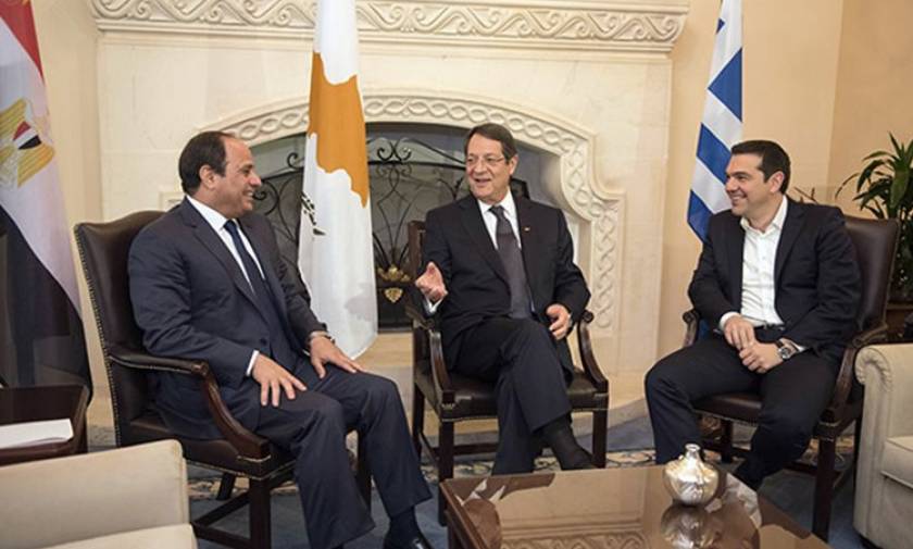 Σύνοδος Ελλάδας - Κύπρου - Αιγύπτου: Σε εξέλιξη η συνάντηση Αναστασιάδη - Σίσι