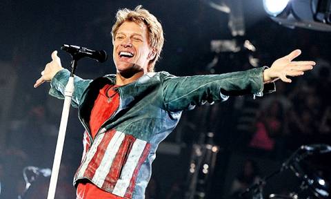 Οι Bon Jovi τραγουδούν «Το μαντήλι» (video)