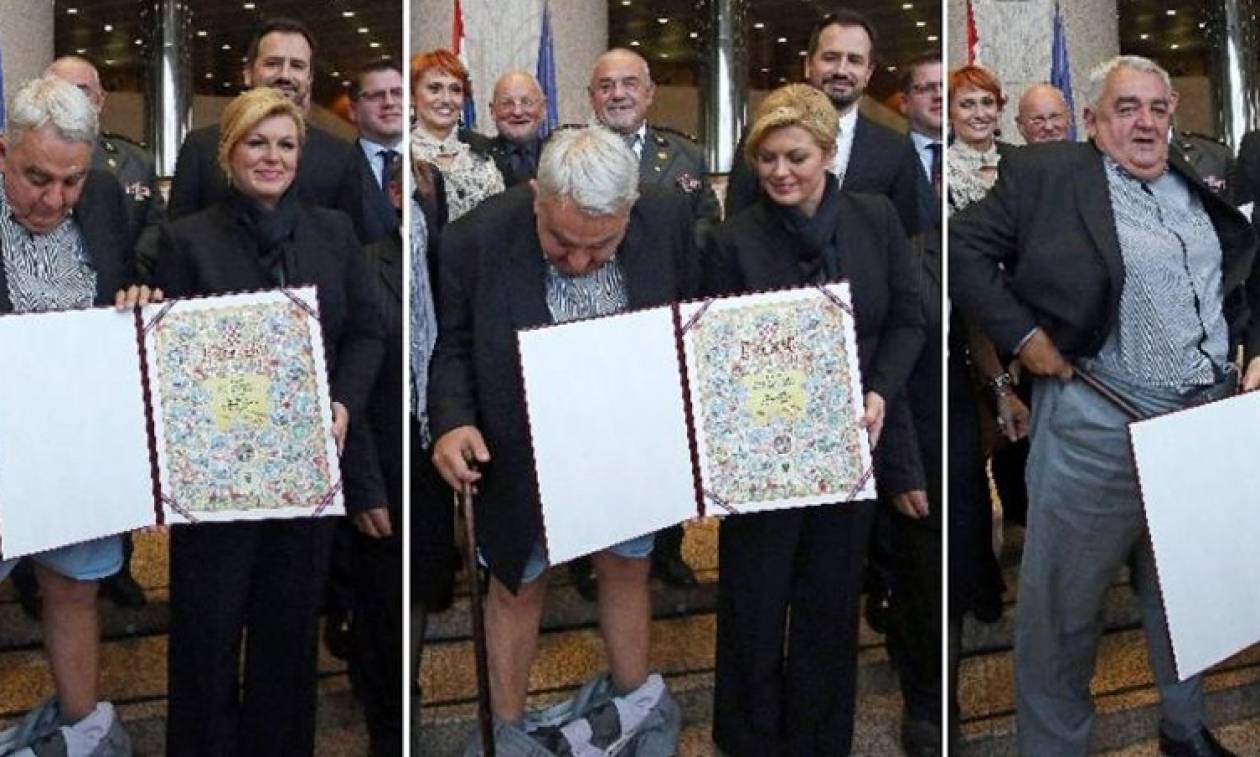 Του έπεσαν τα παντελόνια μπροστά στην πρόεδρο της Κροατίας! (video)