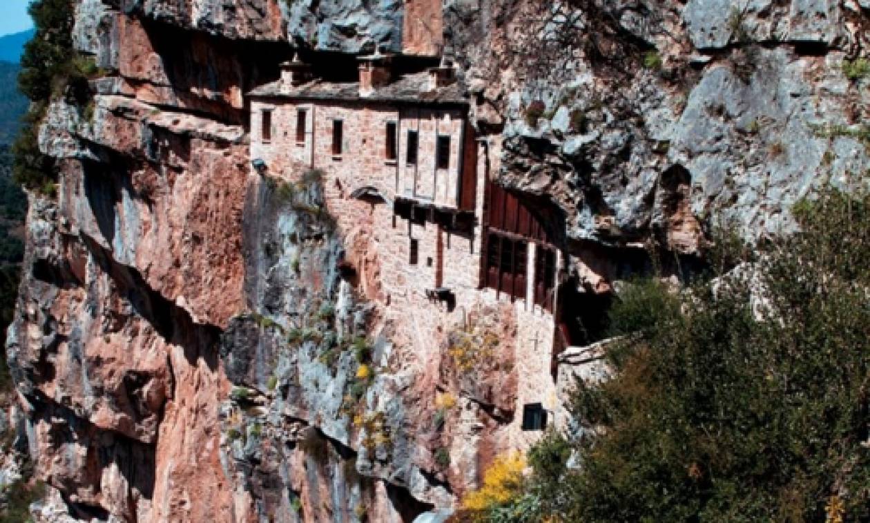 Γνωρίστε τα 20 ομορφότερα μοναστήρια της Ελλάδας και την ιστορία τους (pics)