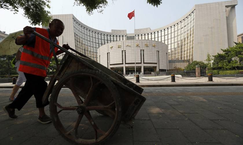 Ρυθμό ανάπτυξης 6,8% προβλέπει για το 2016 η κεντρική τράπεζα της Κίνας