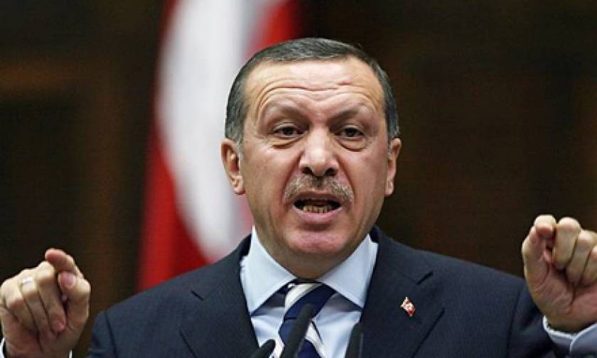 Ερντογάν: Αποκάλεσε «προδότη» βουλευτή επειδή «κάρφωσε» πάρε-δώσε της Τουρκίας με το ISIS