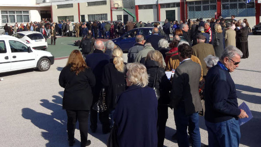 Αποτελέσματα εκλογών ΝΔ: Ουρές και στα εκλογικά κέντρα της Θεσσαλονίκης