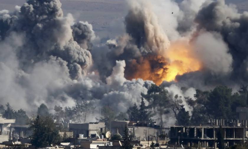Ιράκ: 20 νεκροί -ανάμεσά τους άμαχοι- σε αεροπορικές επιδρομές στη Μοσούλη