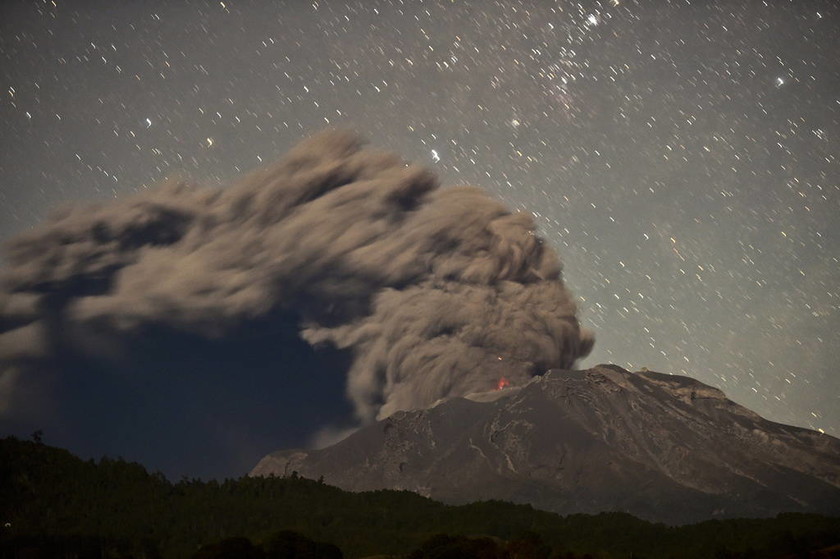 2015: Η χρονιά της ηφαιστειακής δραστηριότητας (pics)