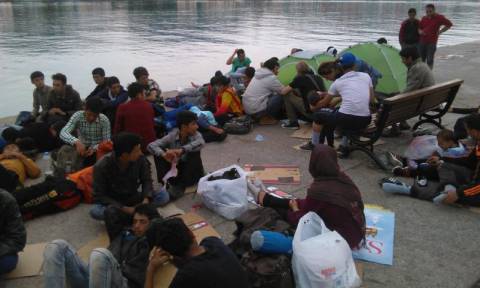 Η Frontex πάει... διακοπές και η Μυτιλήνη κατακλύζεται από μετανάστες