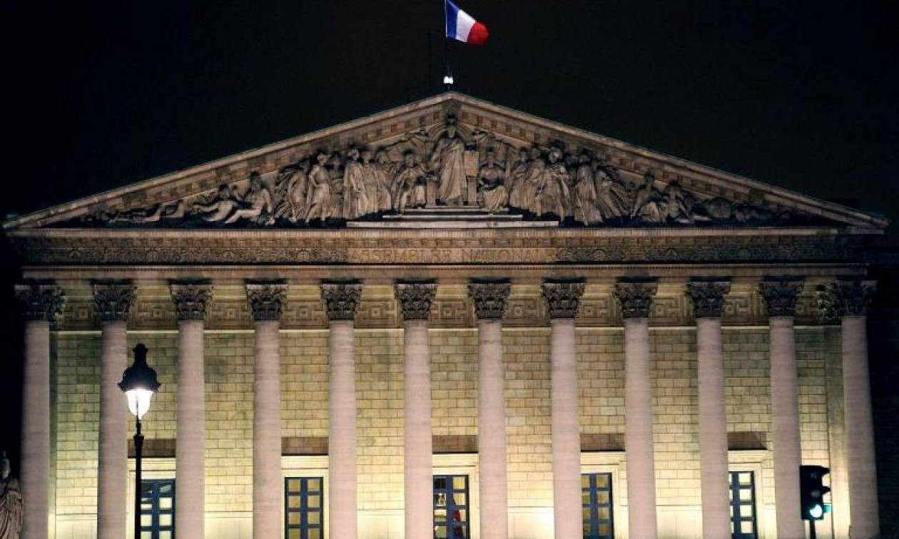 Στέρηση της διπλής ιθαγένειας σε Γάλλους τρομοκράτες