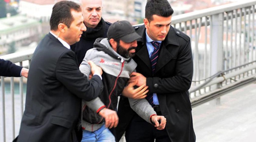 Ήθελε να αυτοκτονήσει και τον… έσωσε ο Ερντογάν! (photo+video)