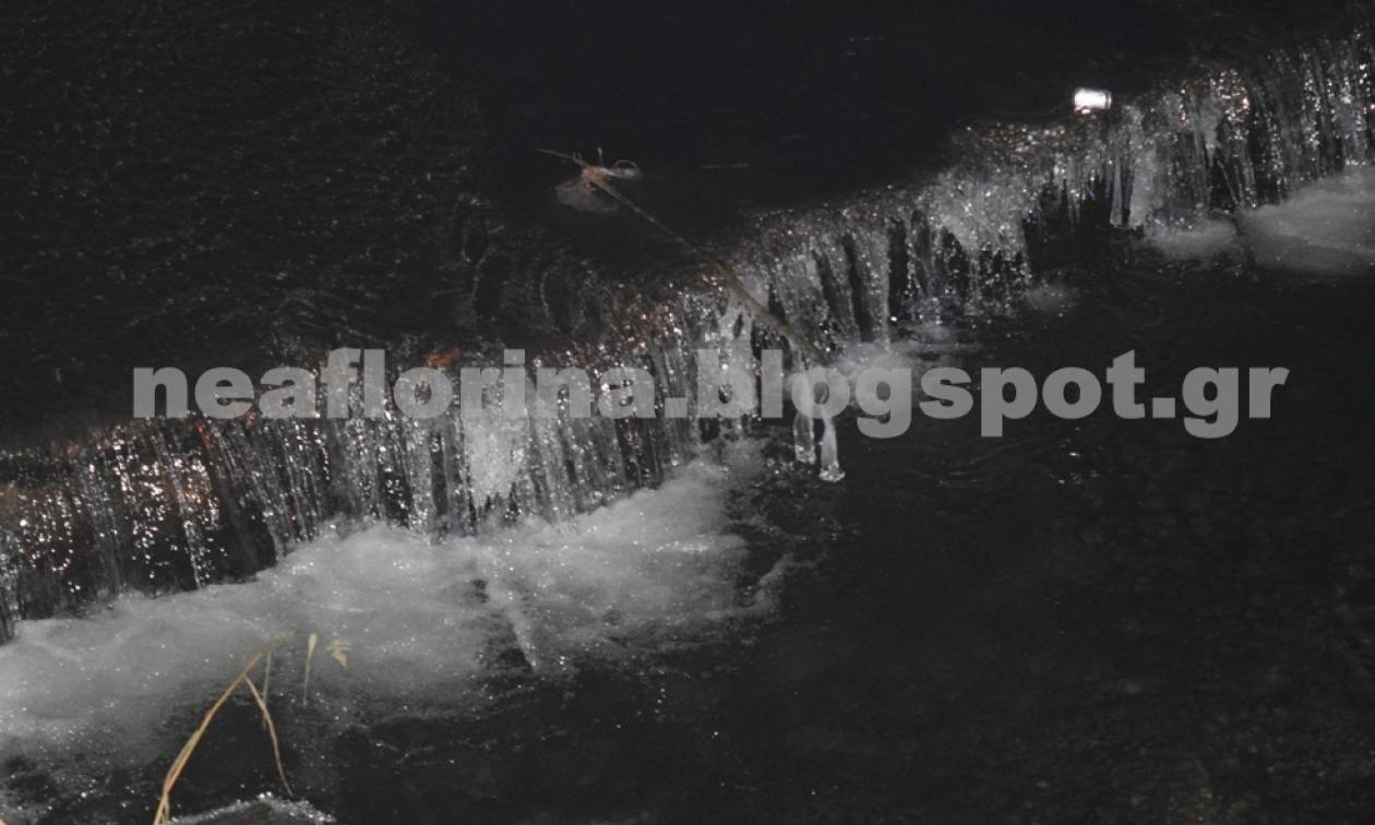 Φλώρινα: Πάγωσε ο ποταμός Σακουλέβας – Στους -4 ο υδράργυρος (photos)