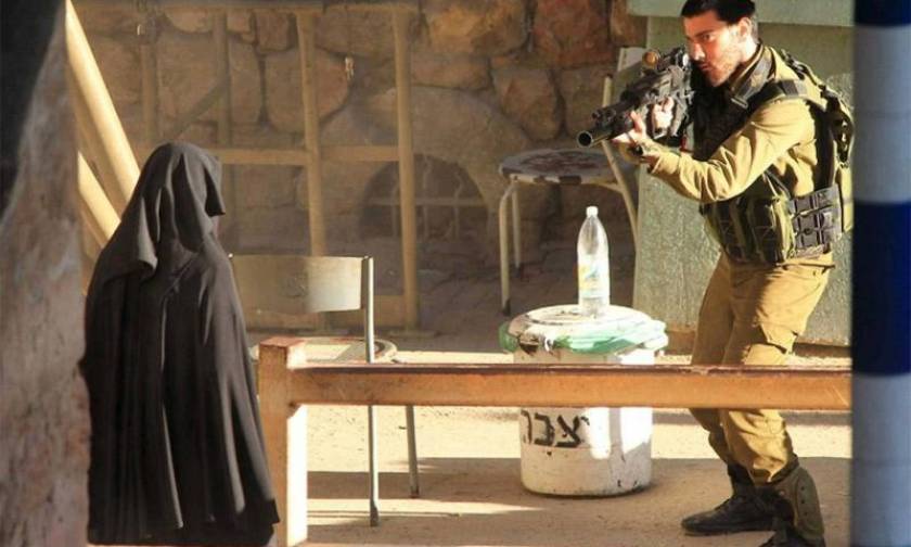 Επιδρομή του ισραηλινού στρατού σε παλαιστινιακό πανεπιστήμιο (Pics)