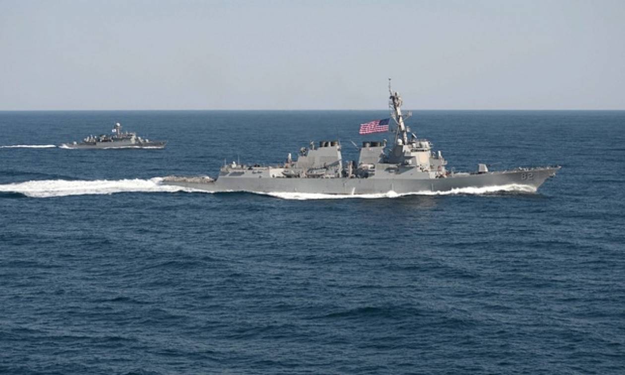 Το Ιράν κατέλαβε δύο πολεμικά πλοία των ΗΠΑ (video)