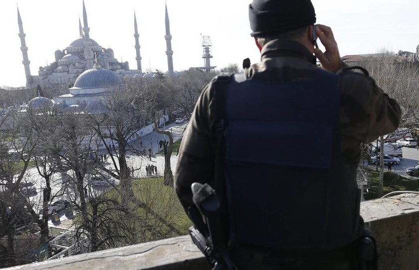 Έκρηξη Τουρκία: Θρήνος και τρόμος μία ημέρα μετά μακελειό στην Αγιά Σοφιά (photos)