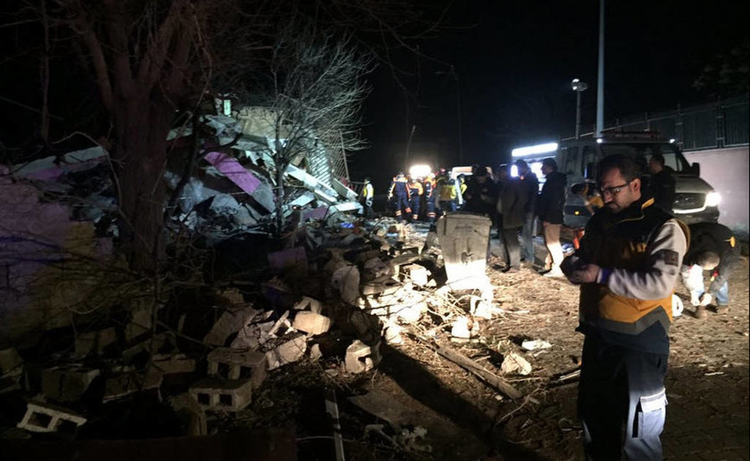 Τουρκία: Πέντε νεκροί και 39 τραυματίες από έκρηξη παγιδευμένου οχήματος στο Ντιγιάρμπακιρ (video)