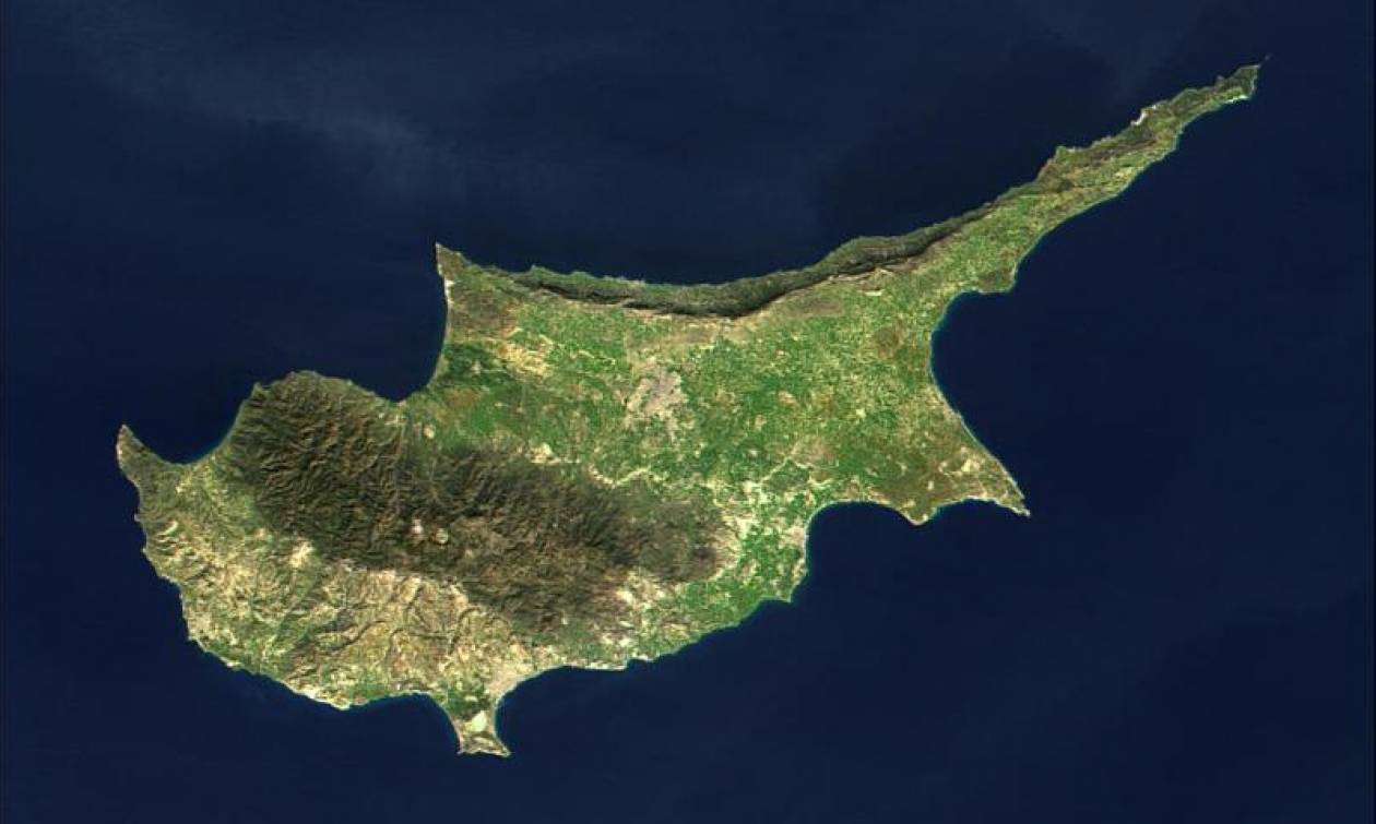 Επανένωση της Κύπρου εντός του 2016 βλέπει ο Ζαν-Κλοντ Γιούνκερ