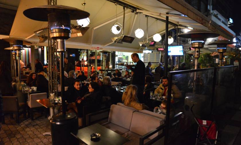 Τι έγινε στη Λάρισα, την πόλη με τις 1674 καφετέριες το 2015;