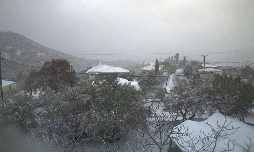Snowfall and huge temperature drop across the country