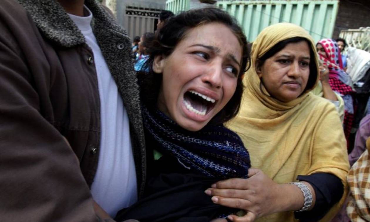 Βομβιστής σκορπά τον θάνατο στο βορειοδυτικό Πακιστάν