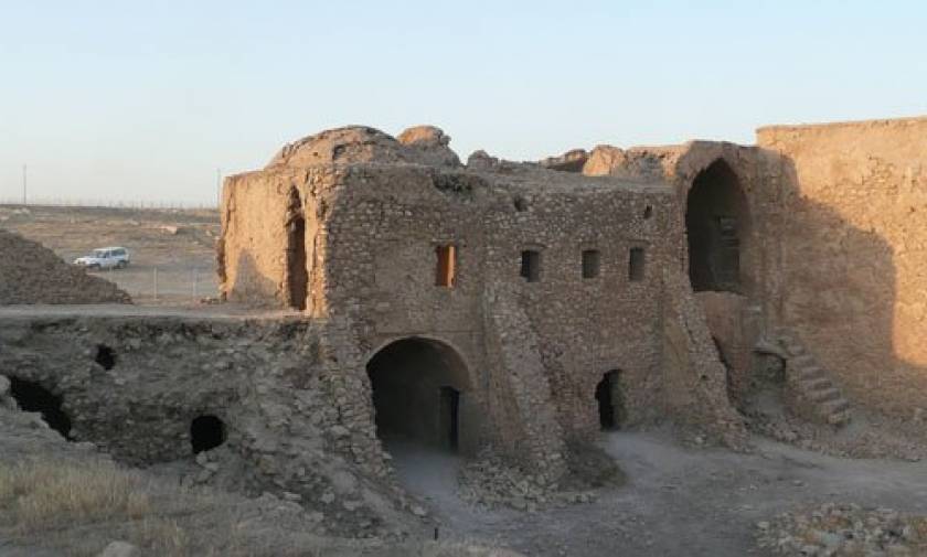 Νέα βαρβαρότητα από τους τζιχαντιστές: Κατέστρεψαν το αρχαιότερο χριστιανικό μοναστήρι (pics)