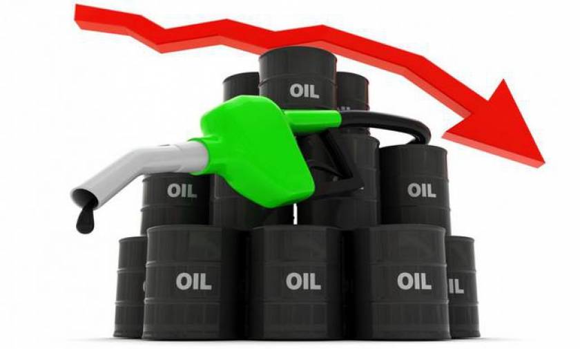 Έπιασε «πάτο» η τιμή του πετρελαίου - Έκλεισε σε χαμηλά 13 ετών!