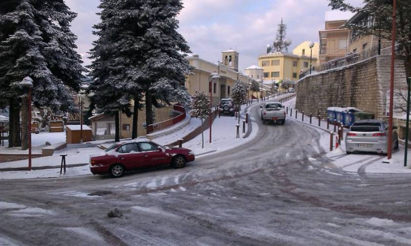 Καιρός: Πού θα «χτυπήσει» η κακοκαιρία τις επόμενες ώρες - Χιόνια και στην Αθήνα, λέει η ΕΜΥ