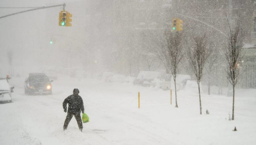 Σφοδρή χιονοθύελλα στη Νέα Υόρκη! (pics )