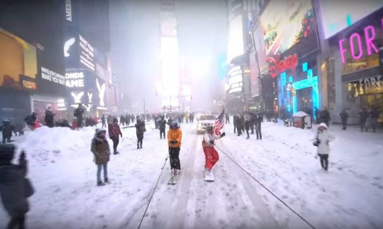 Snowboarding στο κέντρο της Νέας Υόρκης: Αν υπάρχει ένα βίντεο που πρέπει να δείτε σήμερα είναι αυτό