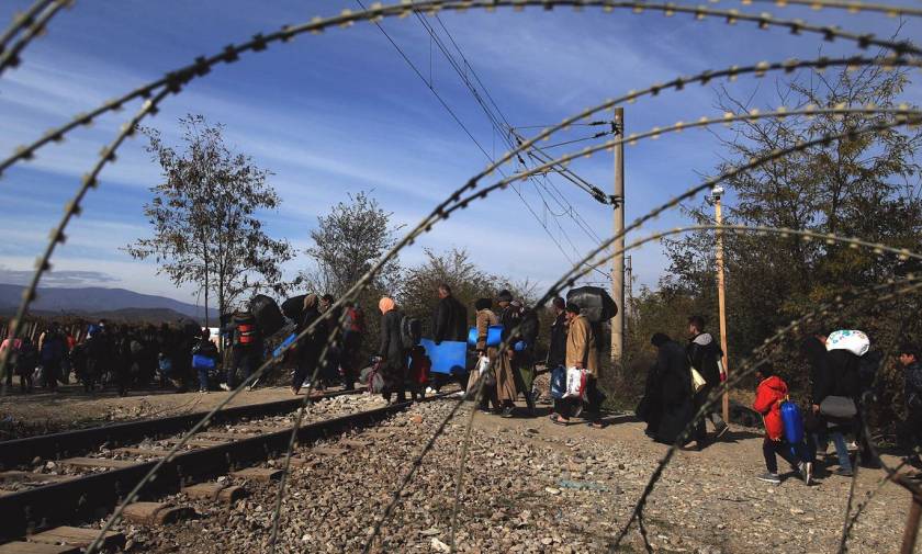 «Εγκλωβισμένοι» οι πρόσφυγες στην Ειδομένη: Κλειστή ξανά η ουδέτερη ζώνη Ελλάδας - Σκοπίων