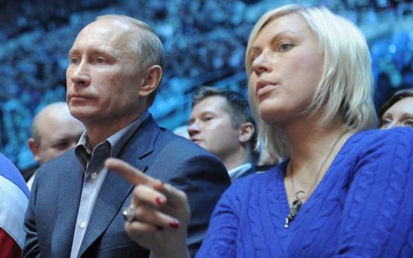 Η ξανθιά καλλονή… μποξέρ που μάγεψε τον Πούτιν (photo)