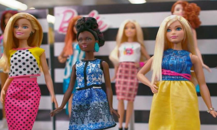 Η Barbie απέκτησε καμπύλες και όχι μόνο! Δείτε τα 27 νέα μοντέλα που κυκλοφόρησαν (Pics & Vid)