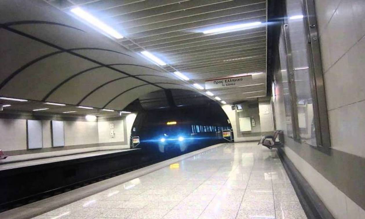 Τραγικό θάνατο στις ράγες του μετρό βρήκε μεσήλικη γυναίκα