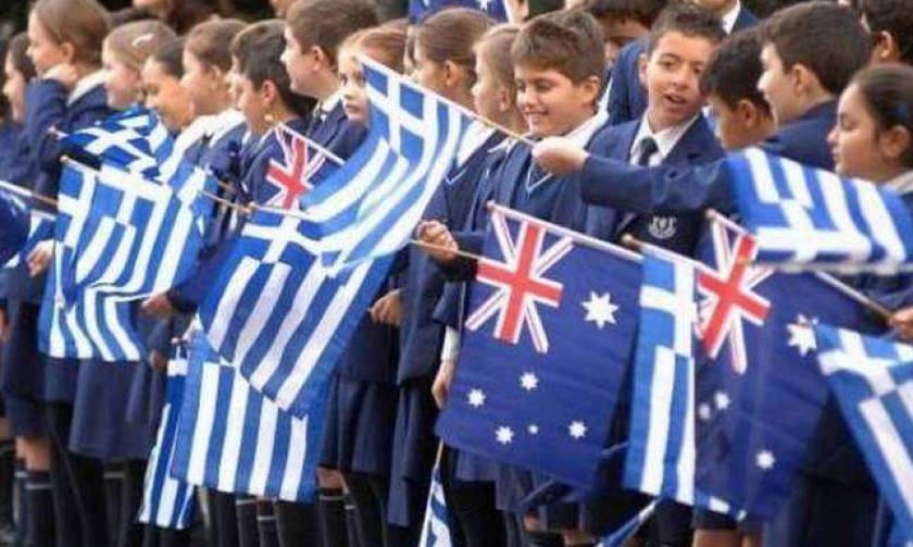 Τον Μάρτιο το νέο νομοθετικό πλαίσιο για την ελληνόγλωσση εκπαίδευση στο εξωτερικό