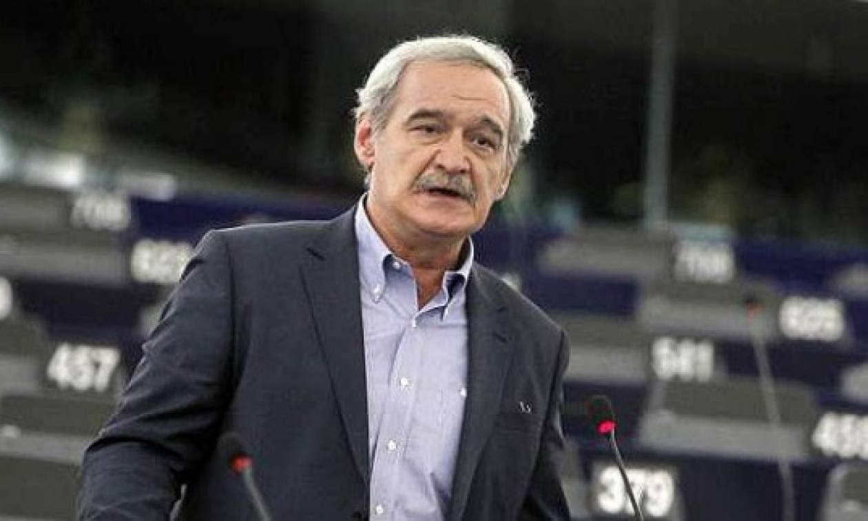 Χουντής: Θα επιστραφούν τα χρωστούμενα από τις υπεραξίες των ελληνικών ομολόγων;