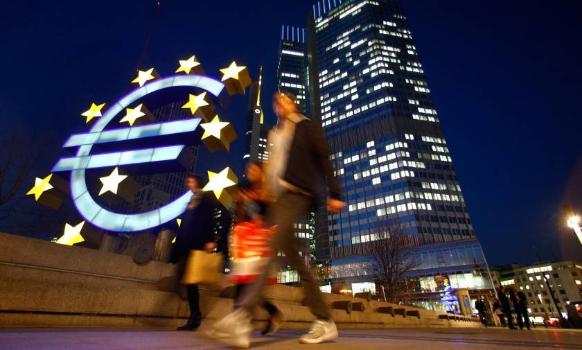 Περιορισμούς στην κατοχή κρατικών ομολόγων από τις τράπεζες συζητά η ΕΕ