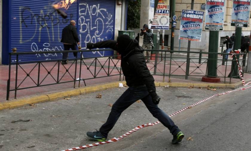Επεισόδια στην Αθήνα: Ποιοι δρόμοι παραμένουν κλειστοί