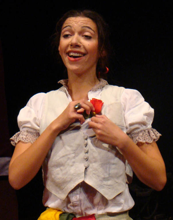 Θεατρική παράσταση με τη Στέλλα Μιχαήλ στο Λονδίνο