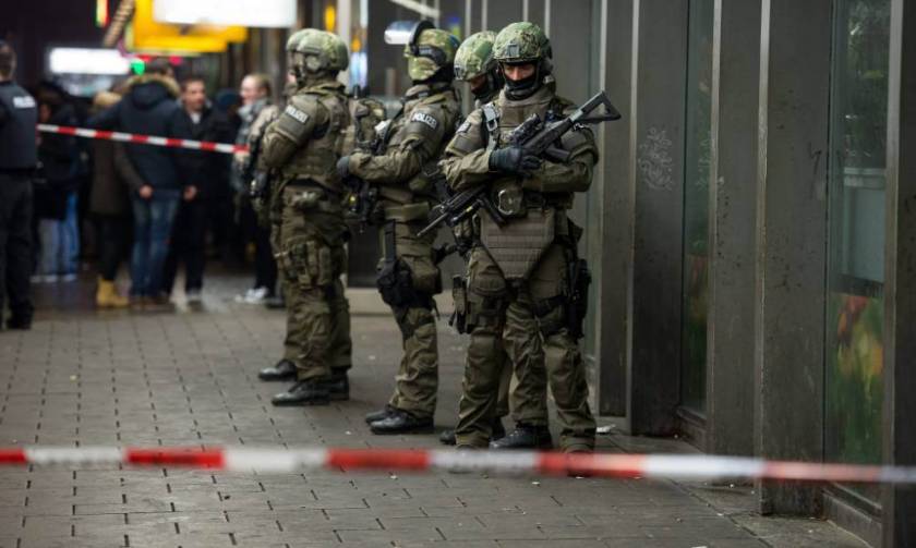 Γερμανία: Έφοδοι της αστυνομίας σε σπίτια υπόπτων για τρομοκρατία