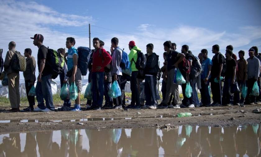 Στη δημοσιότητα 4 εκθέσεις της Κομισιόν για την αντιμετώπιση της προσφυγικής κρίσης