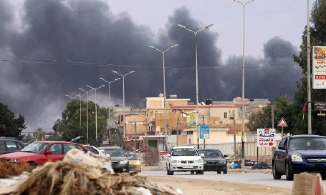 Λιβύη: Επιδρομές εναντίον του ISIS στην Ντέρνα – Συνετρίβη ένα MiG-23