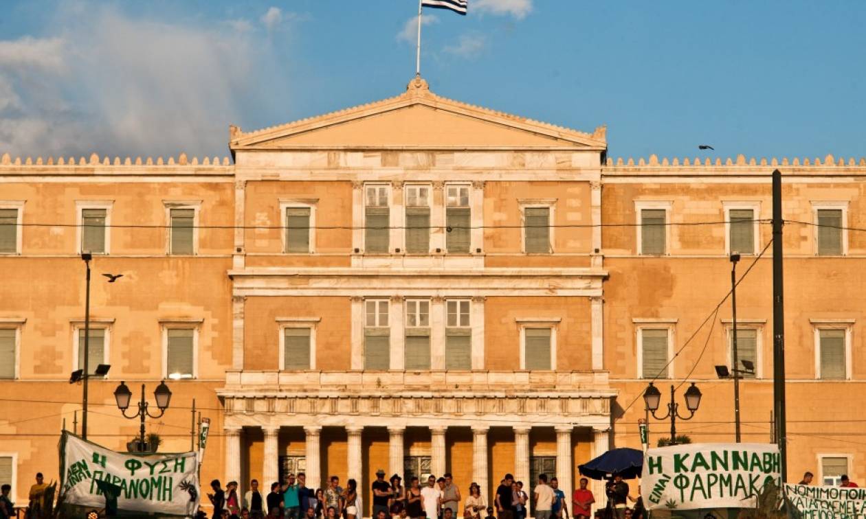 Βουλευτές του ΣΥΡΙΖΑ προτείνουν νομιμοποίηση της κάνναβης