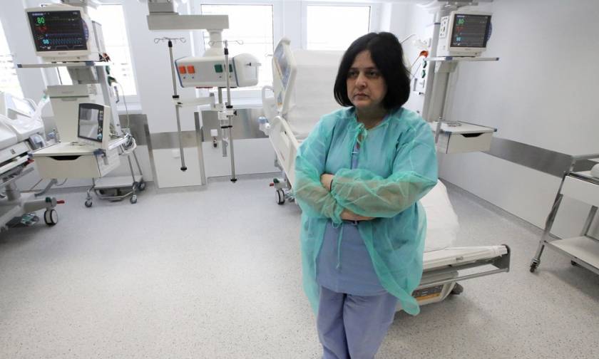 Προχωρούν οι προσλήψεις 500 γιατρών και νοσηλευτών σε ΜΕΘ